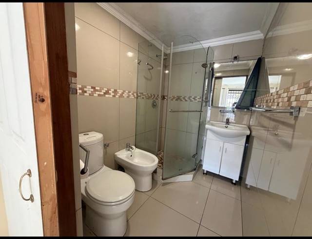 3 BEDROOM PROPERTY TO RENT IN UMHLANGA CENTRAL